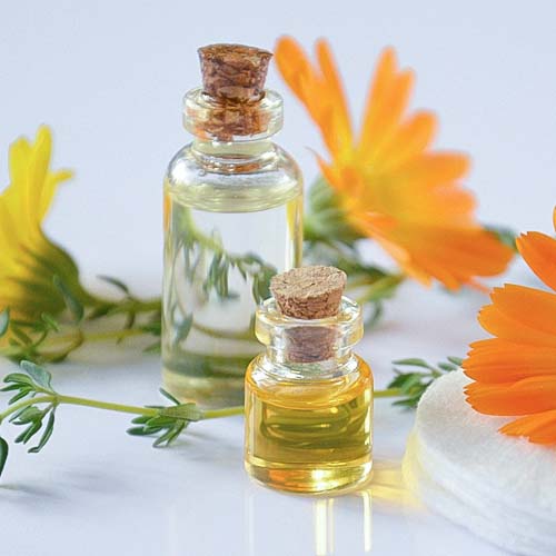 aromathérapie pot de crème composés aromatiques extraits de plantespharmacie Toledano